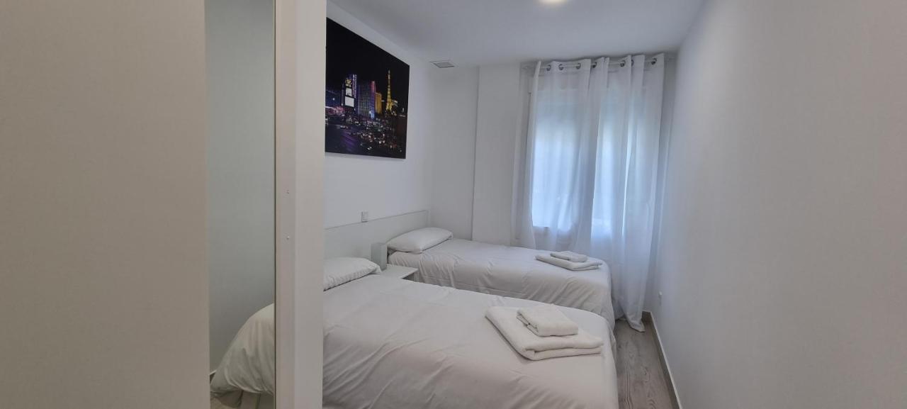 Apartamentos Tanez Santurce A Madrid Esterno foto