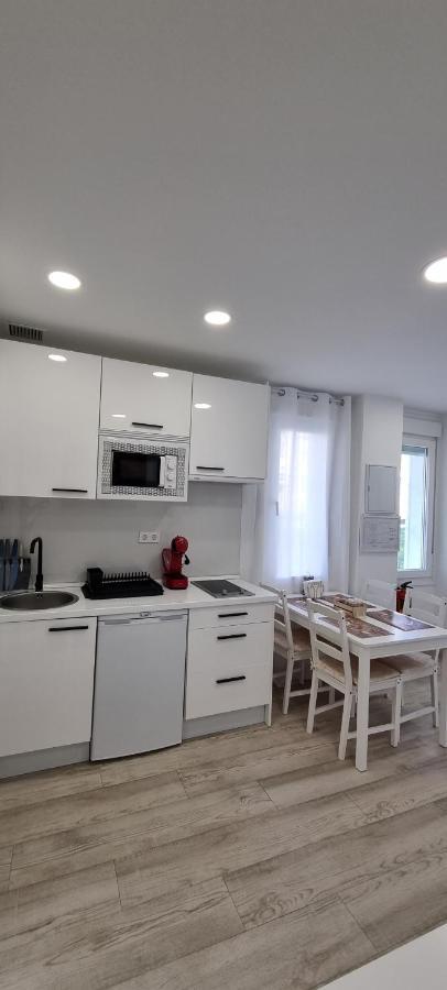 Apartamentos Tanez Santurce A Madrid Esterno foto