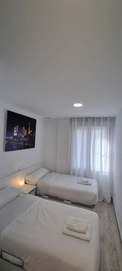Apartamentos Tanez Santurce A Madrid Esterno foto