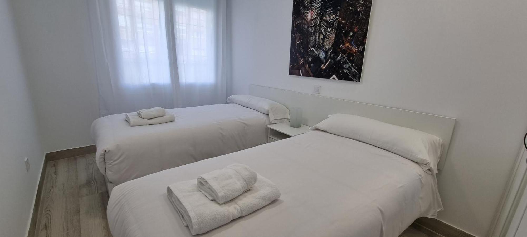 Apartamentos Tanez Santurce A Madrid Esterno foto